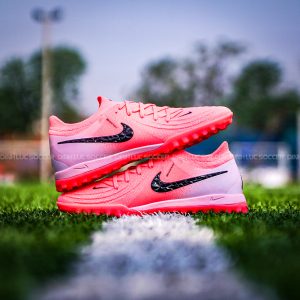 Nike Phantom GX2